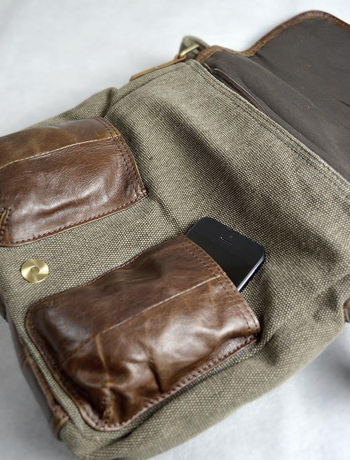 Traditional Tweed &amp; Leather Single Buckle Bag