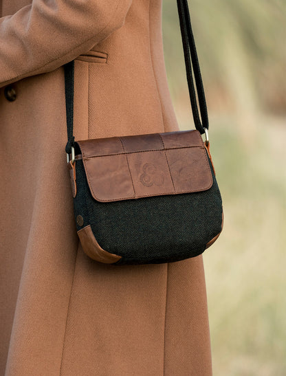 Traditional Tweed &amp; Leather Flap Bag