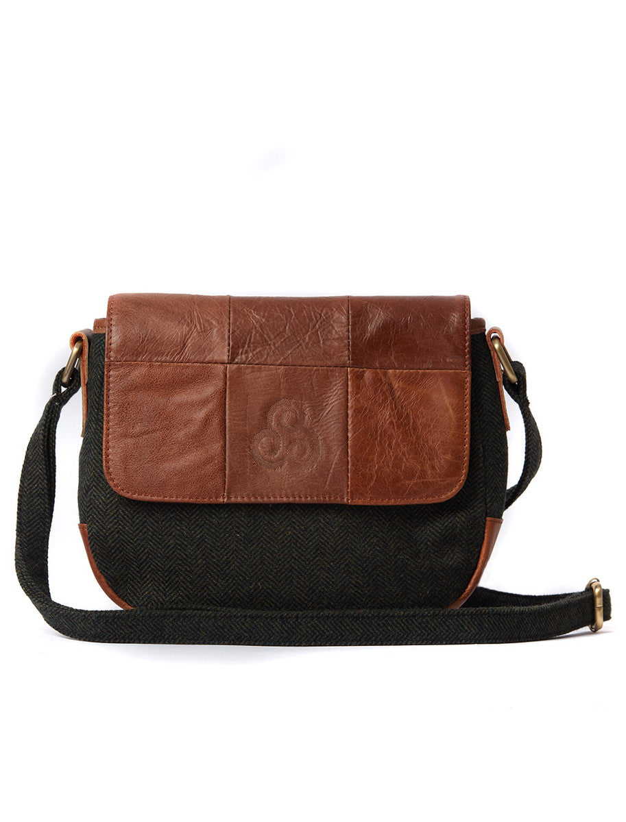 Traditional Tweed &amp; Leather Flap Bag