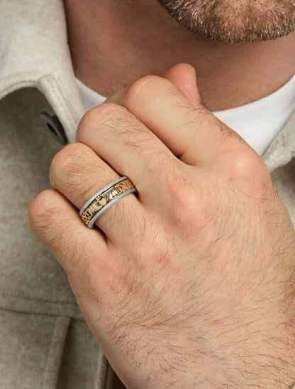 Gold &amp; Silver Gents Claddagh Band