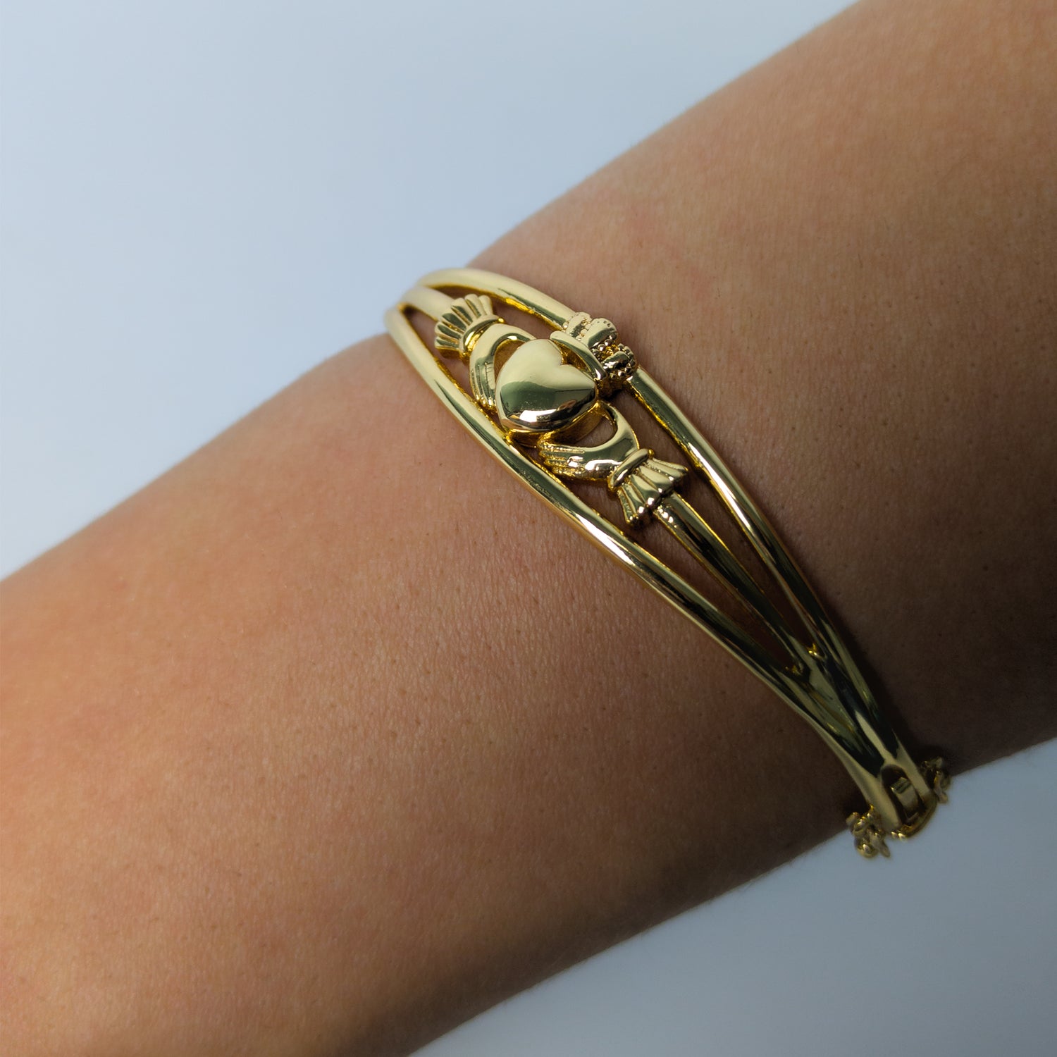 Gold Plated Claddagh Bangle