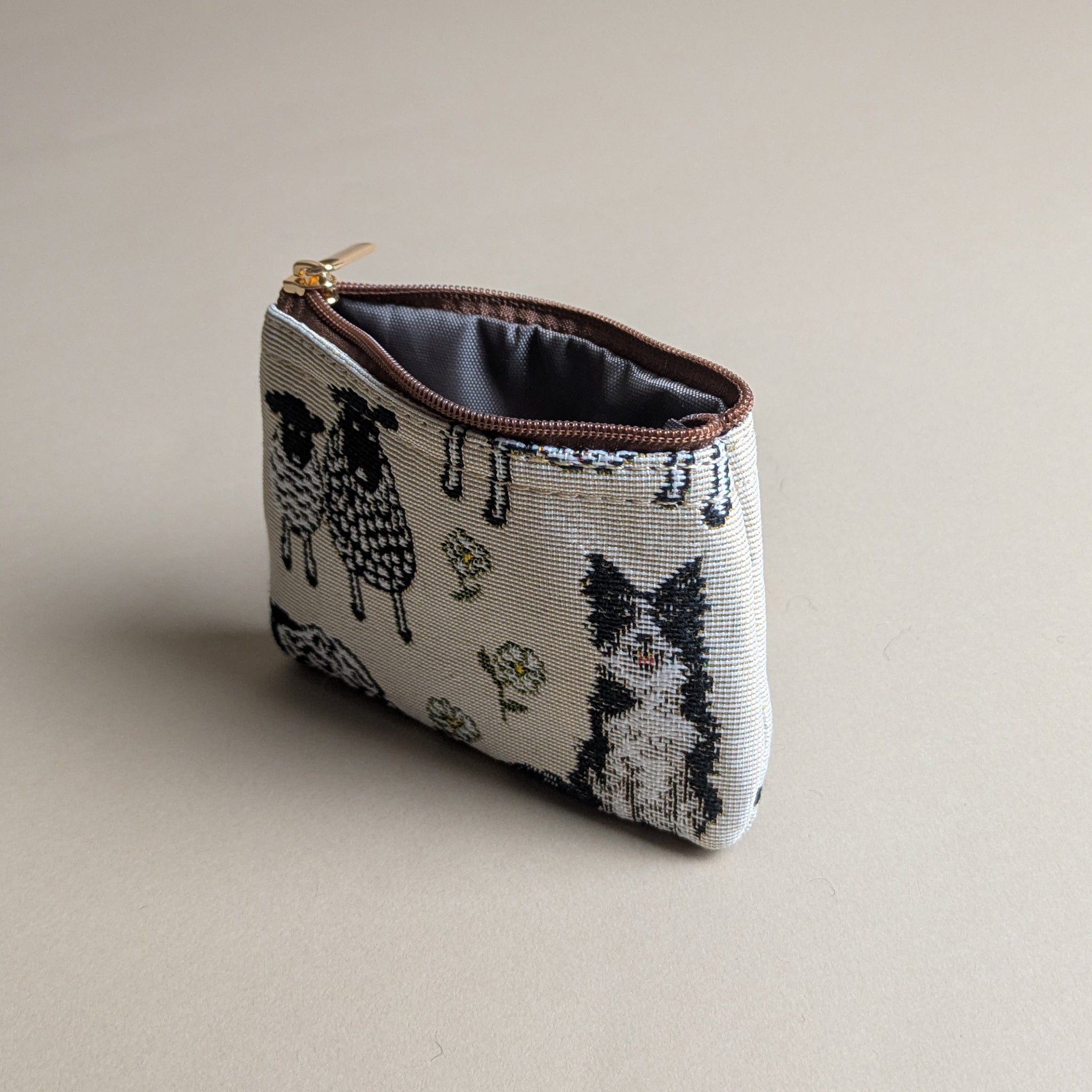Sheep &amp; Collie Tapestry Zip Coin Purse
