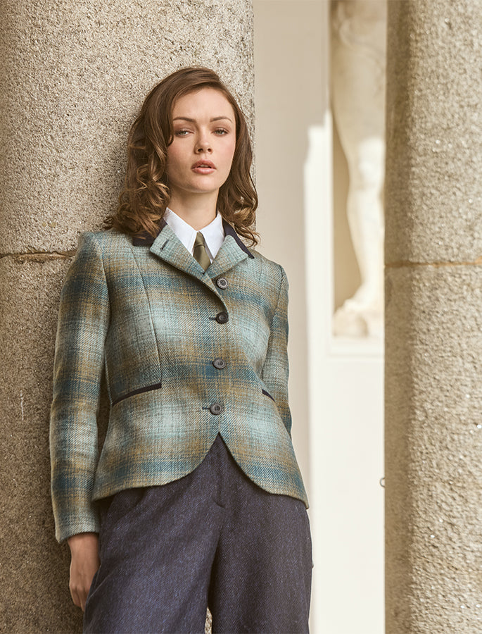 Sasha Tweed Blazer