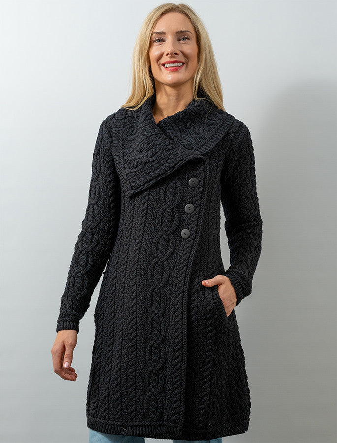 Large Collar Aran Coat - Black 