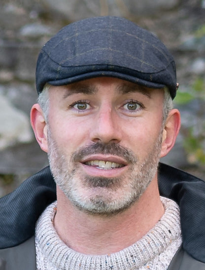 Classic Tweed Flat Cap – Blue Box Check