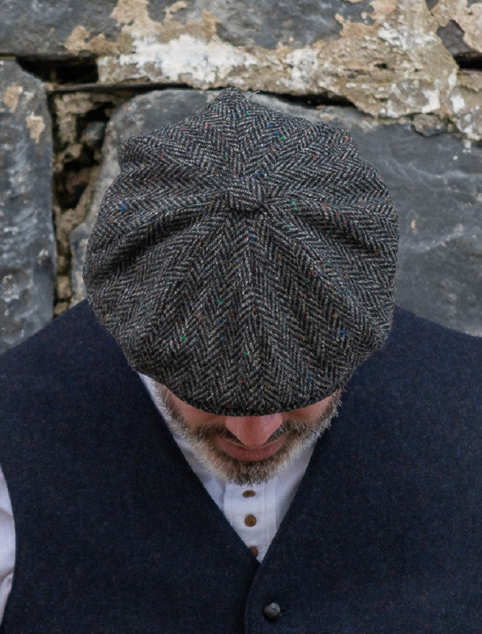 Donegal Tweed Mens Gatsby Cap - Charcoal 