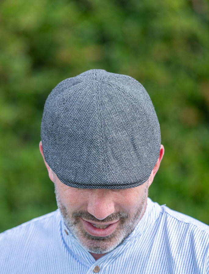 Tweed Duck Bill Panel Cap – Grey Herringbone 