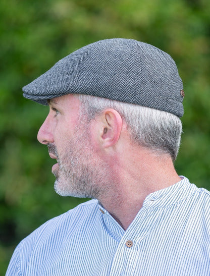 Tweed Duck Bill Panel Cap – Grey Herringbone 