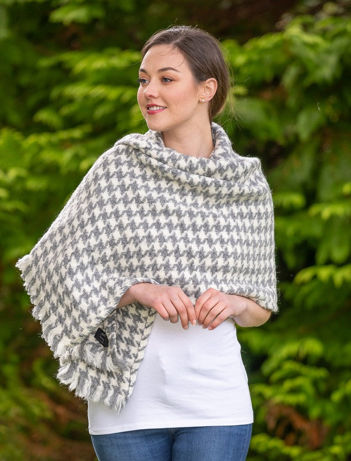 Wool Country Stole - Grey &amp; Cream 