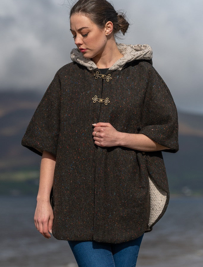 Donegal Tweed Cape with Aran Collar - Army Green 